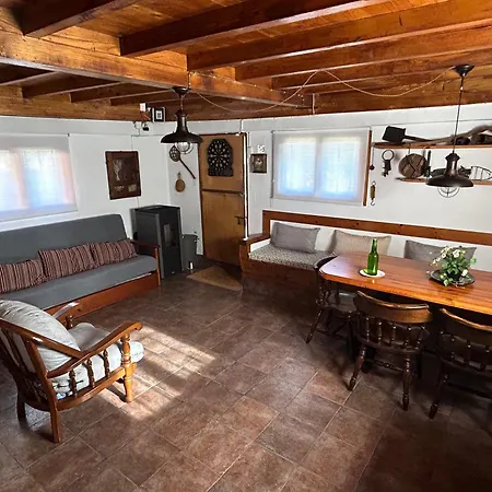 Del Horreo Dom wakacyjny San Martin de Lodon